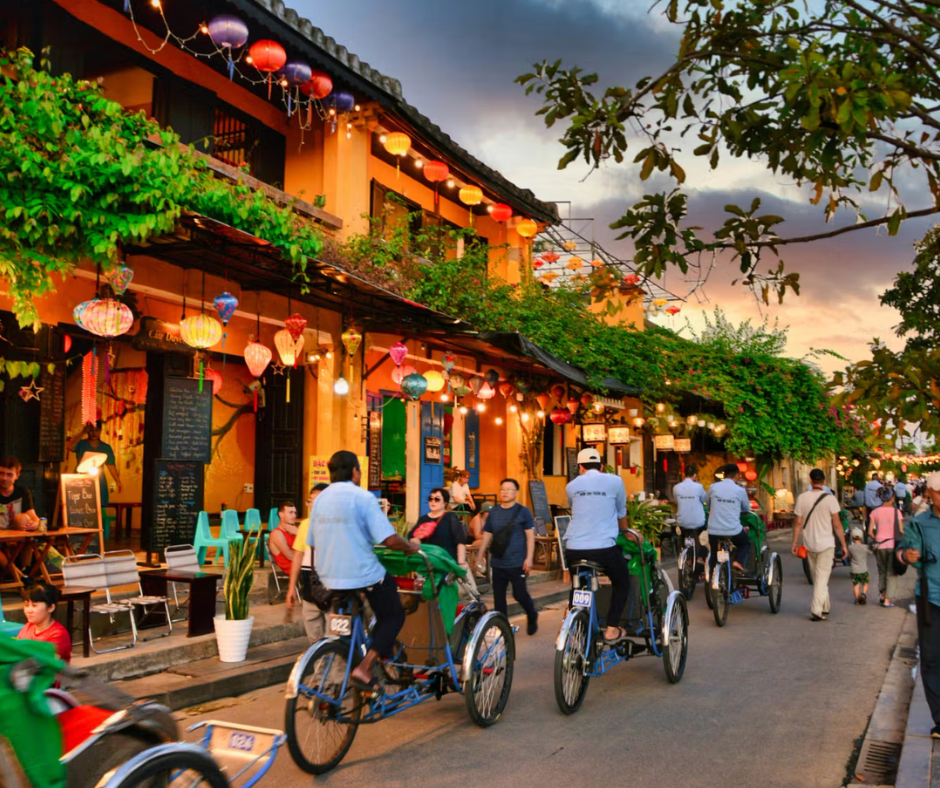 From Hanoi: 4-Day North Vietnam Tour Package